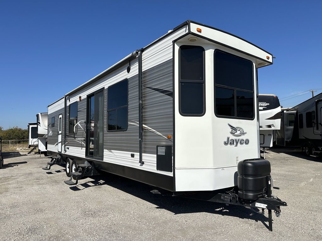 2016 Jayco Jay Flight Bungalow 40BHTS 2