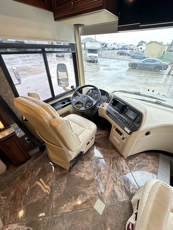 2015 Newmar Dutch Star 3736 17