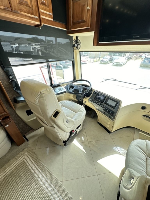 2012 Tiffin Motorhomes Phaeton 40 QBH 13