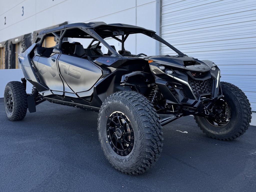 2026 Can-Am® Maverick R Max X RS
