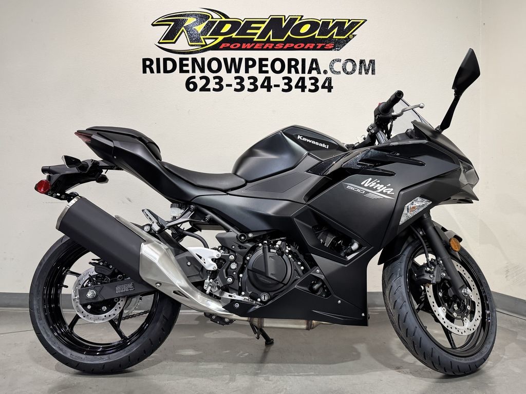 2026 Kawasaki Ninja 500 Metallic Flat Spark Black Parallel Twin 451