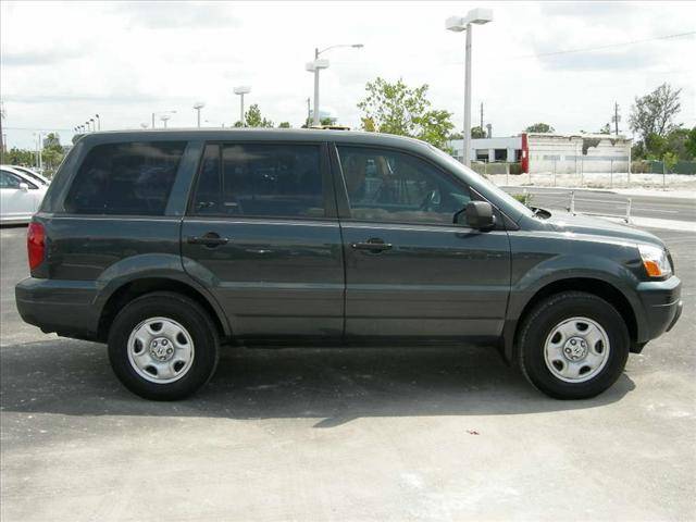 2005 Honda Pilot LX photo