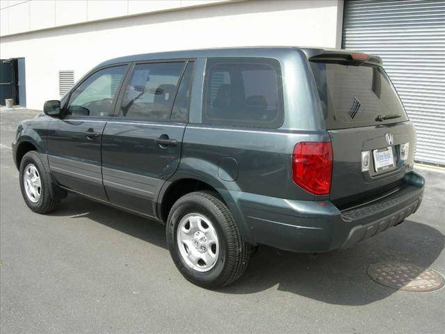 2005 Honda Pilot LX photo