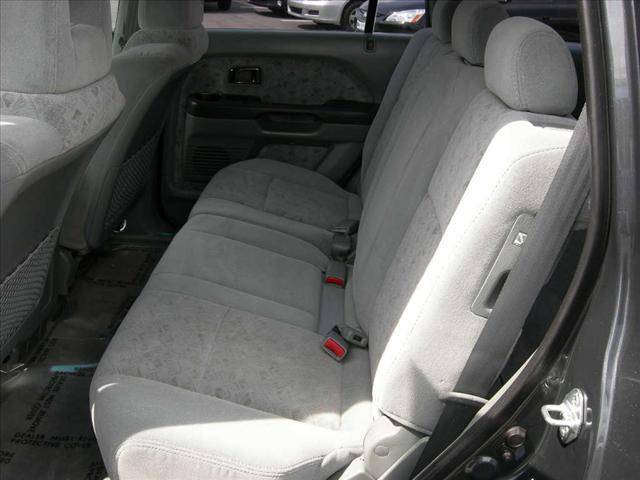 2005 Honda Pilot LX photo