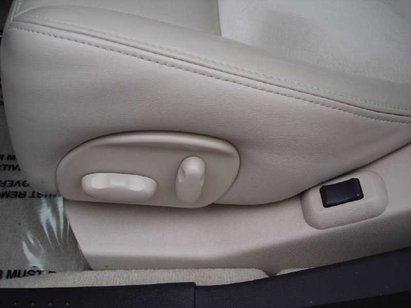2011 Toyota Corolla photo