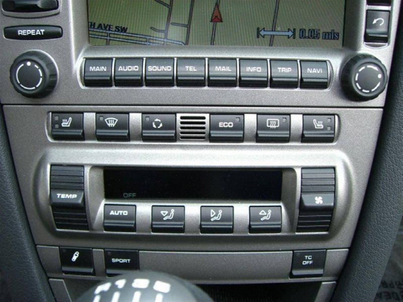 2011 Toyota Camry photo