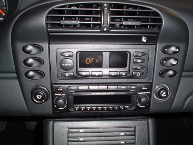 2011 Toyota Camry photo