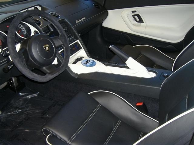 2011 Toyota Camry photo