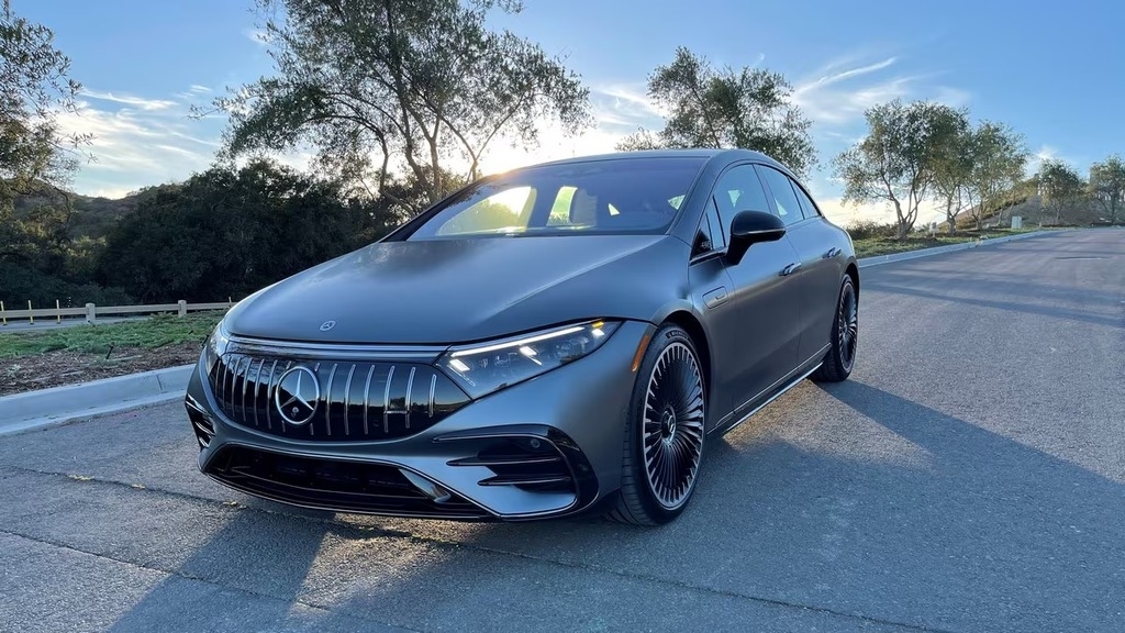 2022 BMW 3 Series 330i Sedan