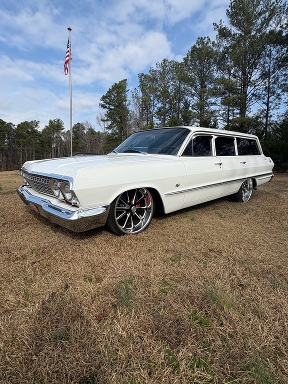 1963 Chevrolet Impala Station Wagon