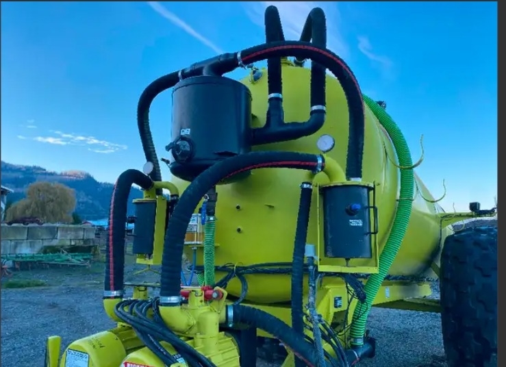 2019 Loewen Manure Tank Pro Market Connections Omaha, Nebraska 68152