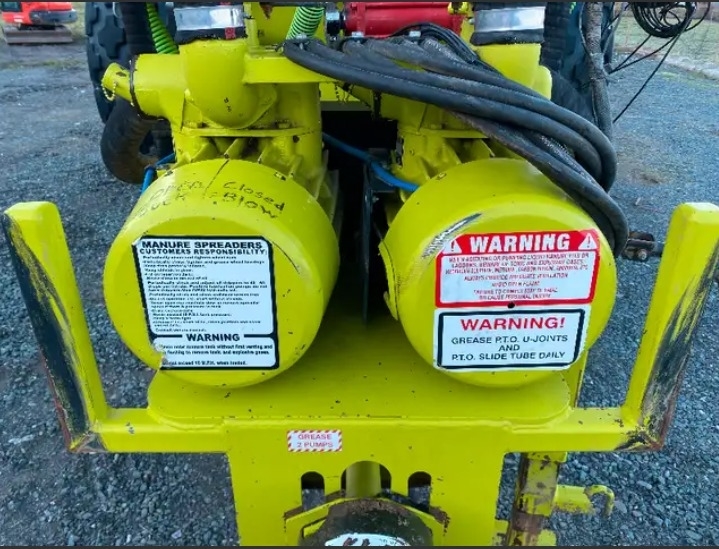 2019 Loewen Manure Tank Pro Market Connections Omaha, Nebraska 68152