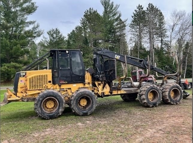 2011 Caterpillar 574 Forwarder