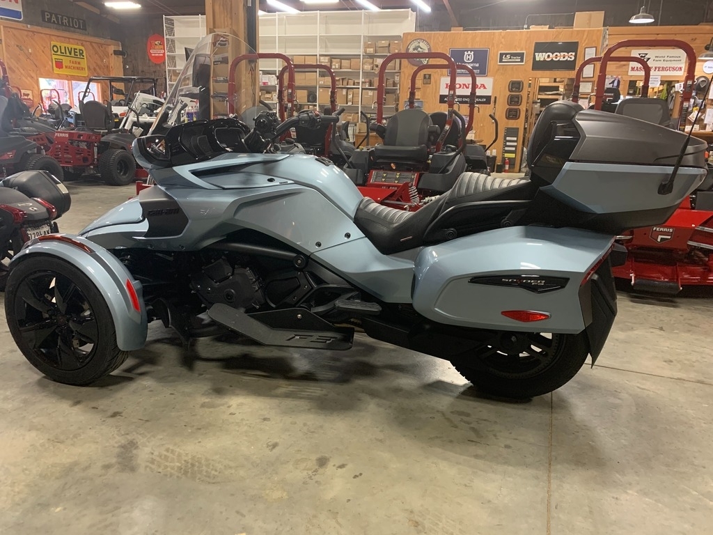 2021 Can-Am™ Spyder F3 Limited In-line 1330