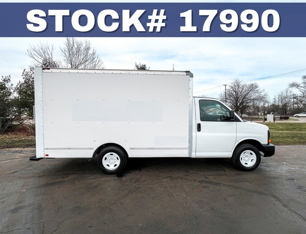 gmc g3500 box truck