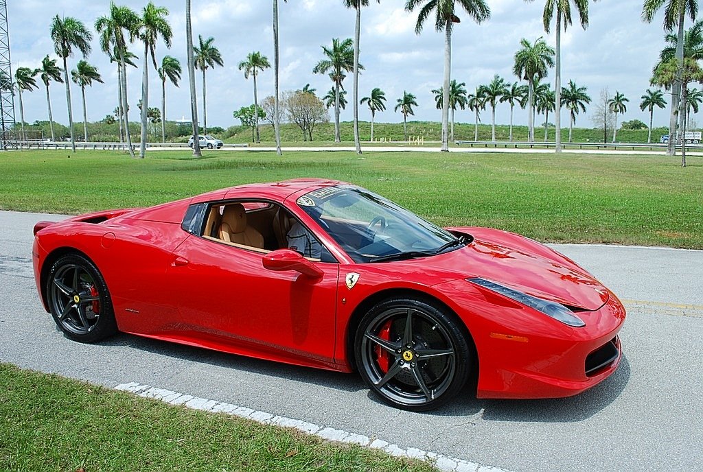 2013 Ferrari Legend photo