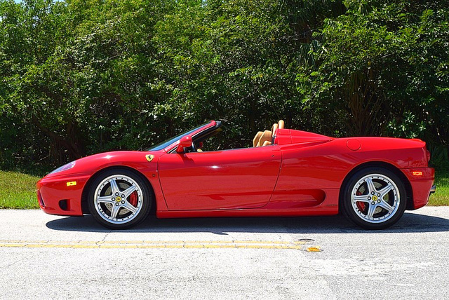 2004 Ferrari 360 Spider photo