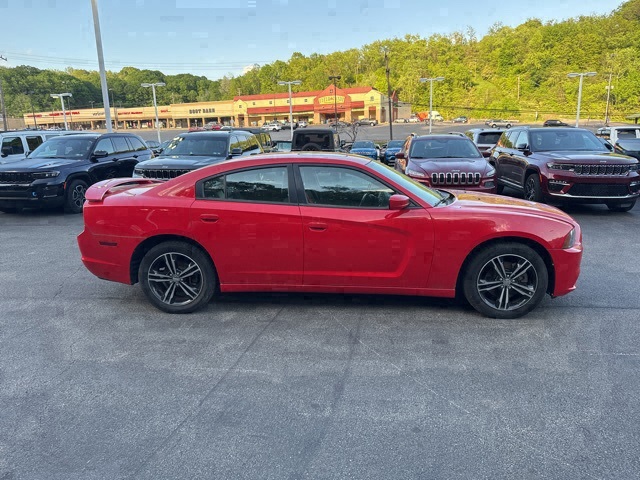 2014 Dodge Charger SXT photo