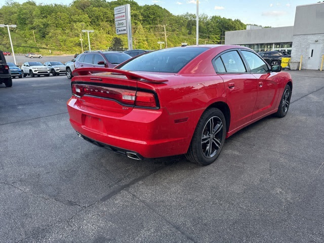 2014 Dodge Charger SXT photo