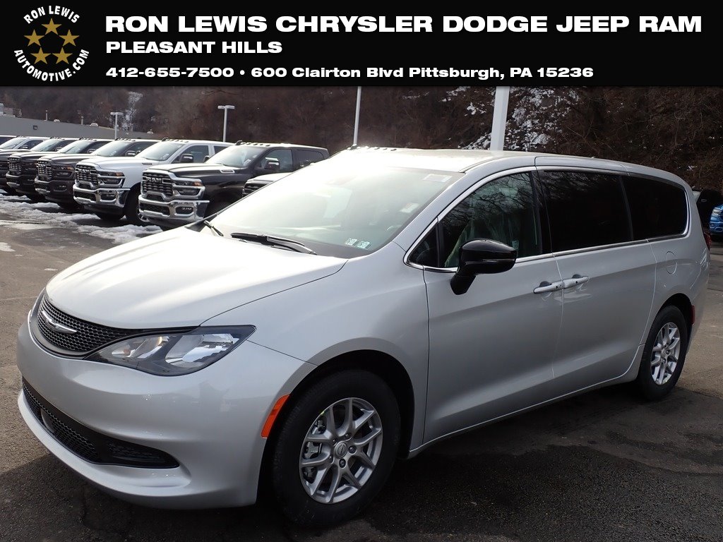 2026 Chrysler Voyager LX