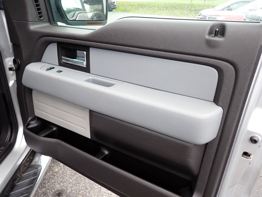 2014 Ford F-150 FX4 photo