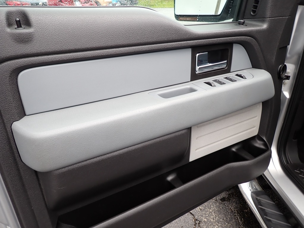 2014 Ford F-150 FX4 photo