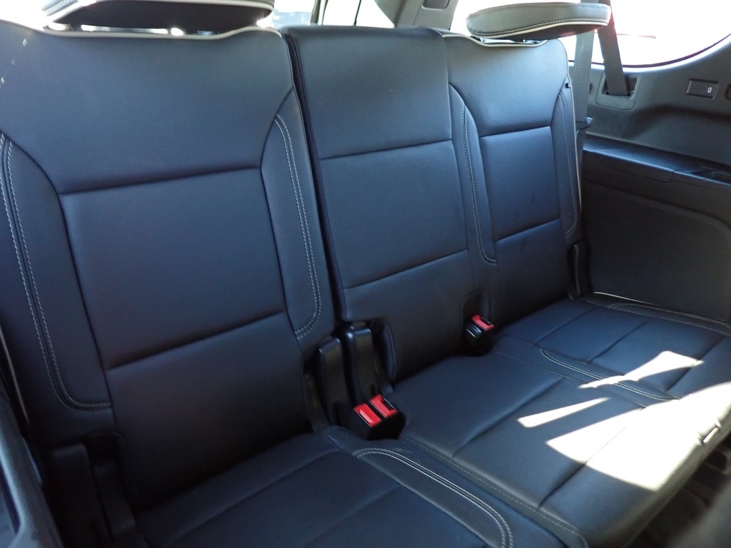 2022 GMC Yukon XL SLT photo