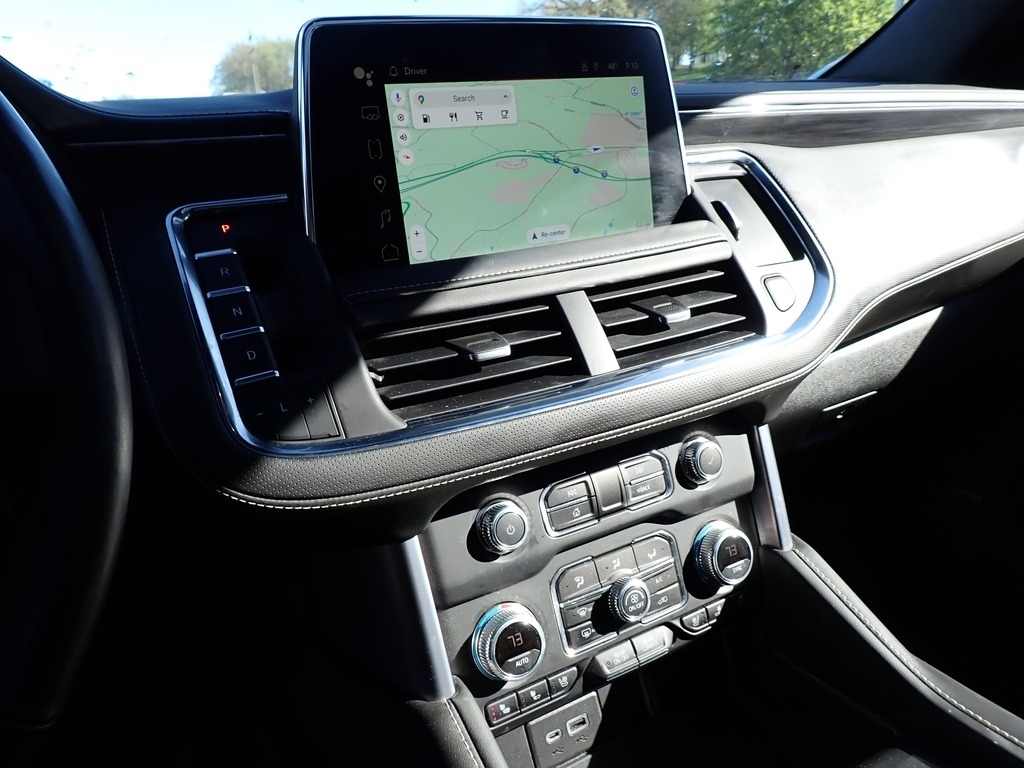 2022 GMC Yukon XL SLT photo
