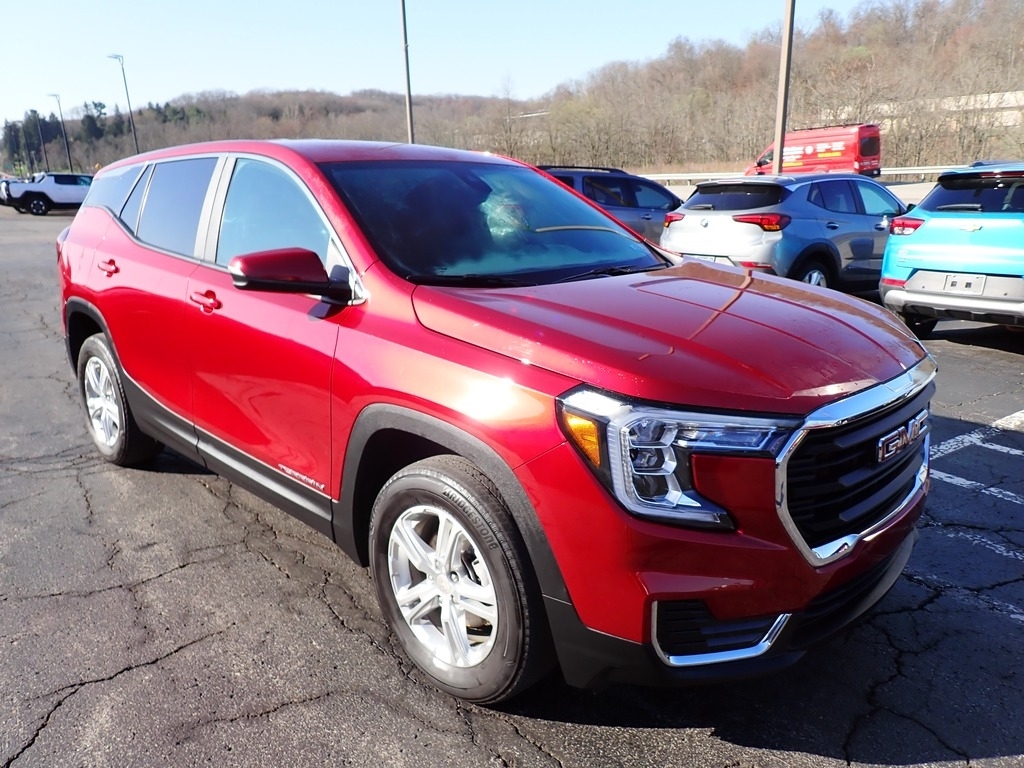 2022 GMC Terrain SLE photo