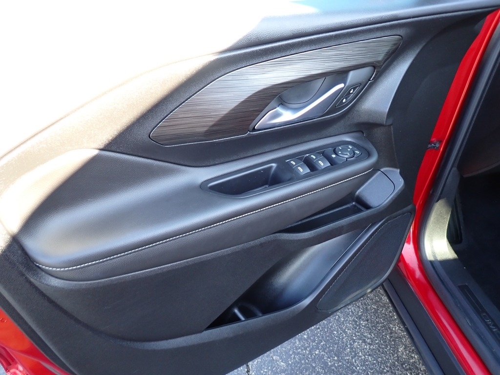 2022 GMC Terrain SLE photo