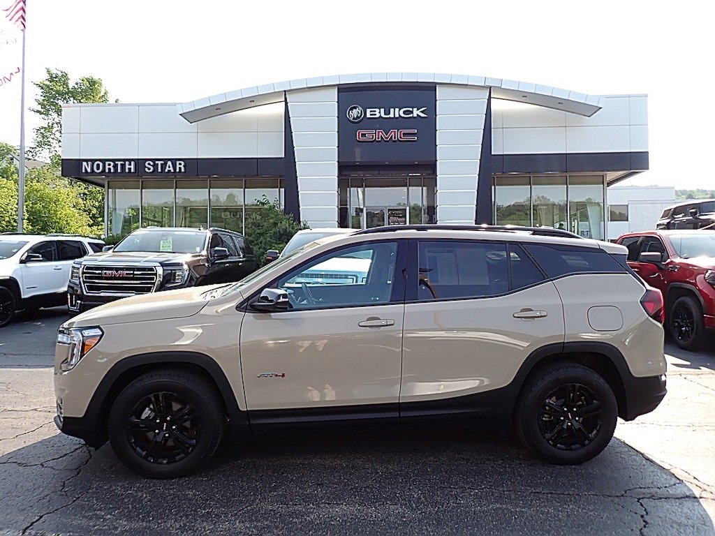 2022 GMC Terrain AT4 AWD 4dr